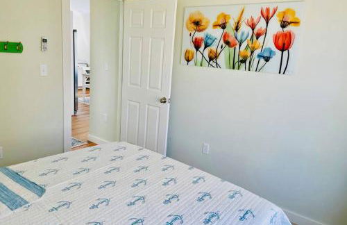 Newly Renovated Carriage House Near Town & Beaches - Foto 12