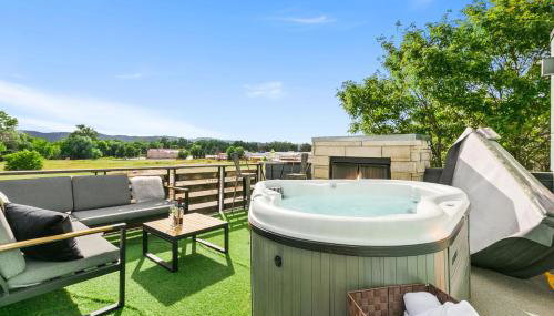 Old Town Modern New Build - Rooftop Spa with Mtn Views! - Foto 3