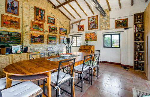 Timeless 19th-Century Villa with Private Pool Oasis - Photo 45