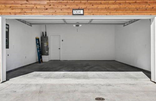 Elegant 3BR Home w/ Rooftop • 5 min to Downtown - Foto 64