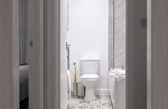 Saxony House - Air Host & Stay - Free Parking - Foto 22