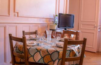 appartement plein centre, 42m au calme avec balcon et wifi - Foto 11