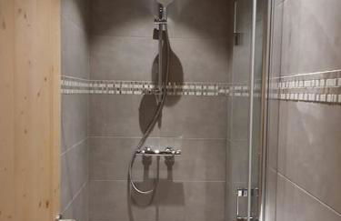 Chalet Génie des Alpages, 8 personnes, proche stations - Foto 17