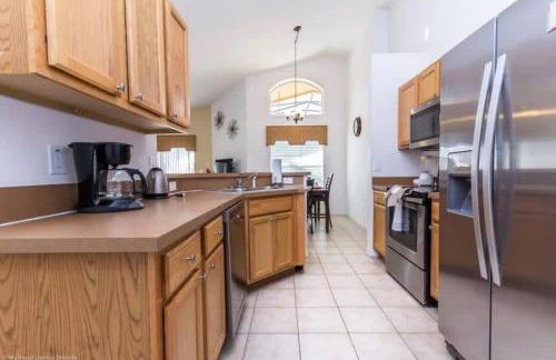 4bd Villa with Solar Heated Pool Near Disney No resort Fee home - Foto 10