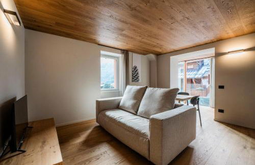 DALANIA MOUNTAIN APARTMENTS - Photo 63