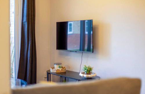 Pass the Keys Ground Floor Apartment with Free Parking - Foto 8