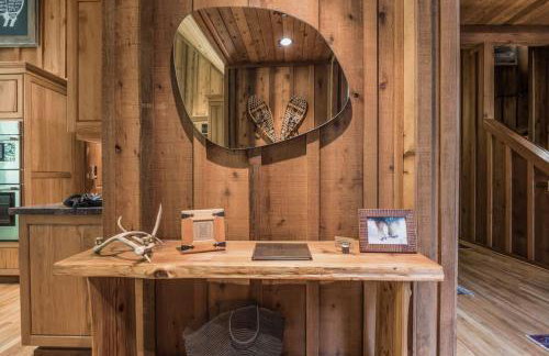 Forrest Lodge Large Private Luxury w Hot Tub - Foto 28