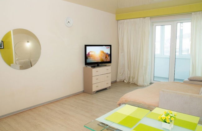Apartment on Znameni St. 117D - Photo 3