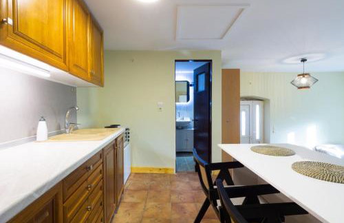 Nonna's Eftihia cottage on the hill - Foto 9