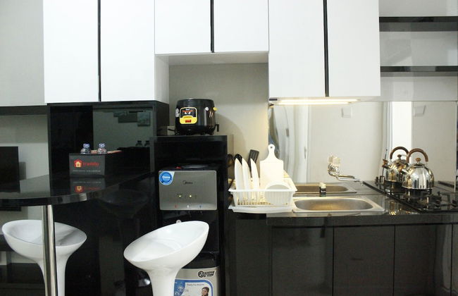 Direct Access to Pool 2BR Apartment at Parahyangan Residence - Foto 17