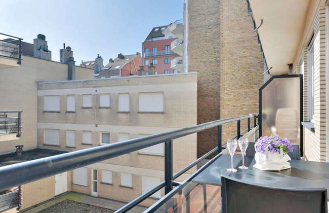 Sunny and Stylish Studio at the Zeedijk of Knokke - Foto 7