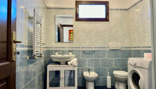 A Casa di Anto - 90 mq con parcheggio interno Animal friendly - Foto 4, towels, Shower, heating