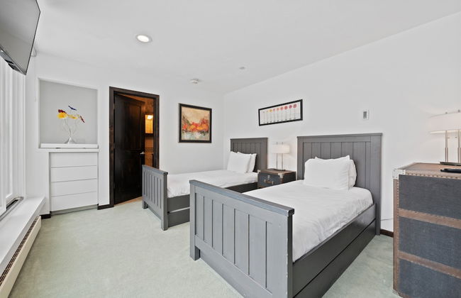 The Vail Spa Condominiums - Photo 31