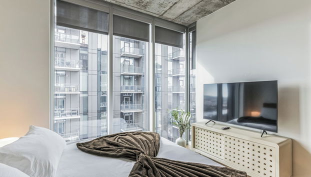 High Rise Luxury Condo With Lake & City Views - Foto 2, Quarto