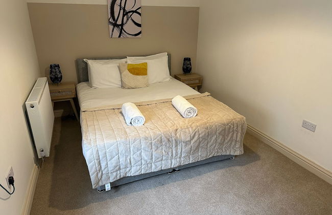 Cotswolds Large 4 Bed House Parking-Wifi - Foto 6