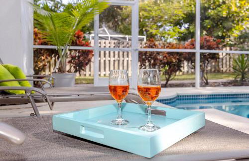 Palm Harbor Paradise - Spacious Home In Quiet Neighborhood with Heated Pool, Billiard Room, Hot Tub - Foto 5