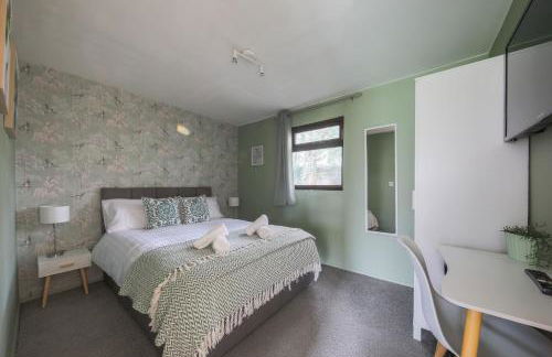 Thorpe Park Lodge - Ground Floor Detached & 2 Free Gated Parking Spaces - Foto 5