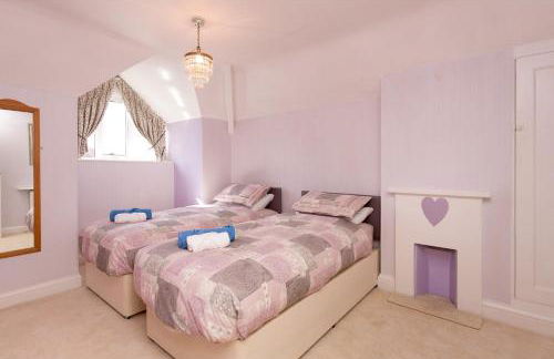 The Cottage on the Beach - Sleeps 7 - Large Garden - Foto 22