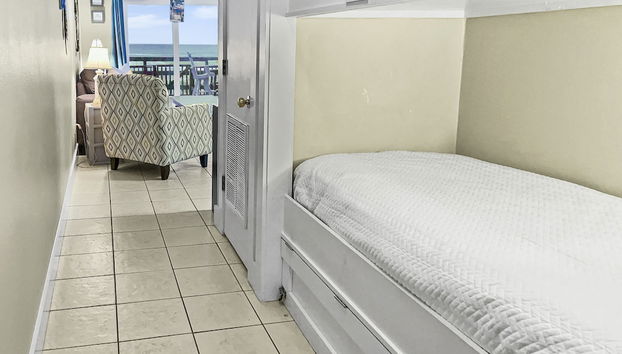 Leeward Ii-3-front Row 1 Bedroom Condo by RedAwning - Foto 4, Habitación