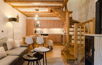 Appart 6 pers 3 étoiles centre proximité remontées mécanique Courchevel Le Praz - Los Robles - Foto 1