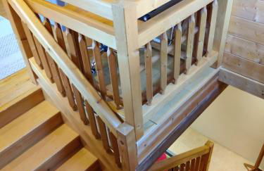 Spacious Ski Chalet In Traditional French Village, sleeps 8, Four Star with fibre broadband - Photo 36