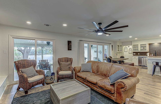 Triple L! Waterfront w/ Private Boat Dock! - Foto 20