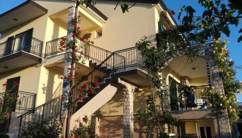 Apartmani Jenny - Foto 1