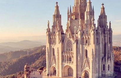 Camp Nou Apartment WiFi - Photo 21