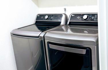 Modern, Spacious & Relaxing Home in Sparks, NV - Photo 18