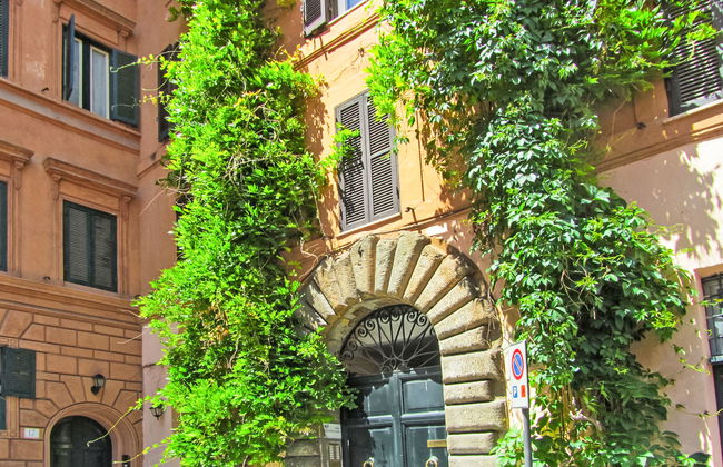 1 bedroom Apartment in Rome - Photo 1