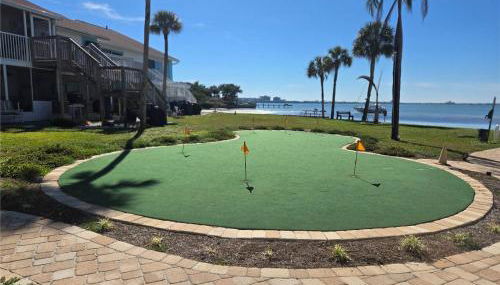 Resort Condo with Private Beach - Photo 5