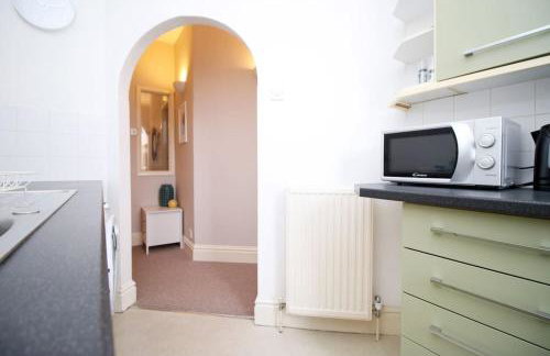 2 Bedroom City Apartment - 20mins Walk to Cabot Circus, With Free Wi-Fi & Off-Peak Parking Included - Foto 24