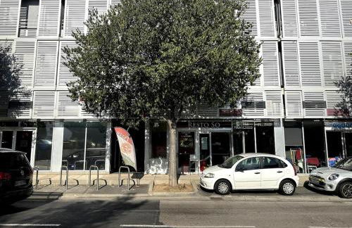 Appart Lumineux 2ch proche Près d'Arènes avec wifi tv et patio - Foto 20