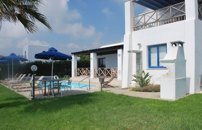 Sea Front Villa With Private Heated Pool, Quiet Area Paphos 322 - Foto 56