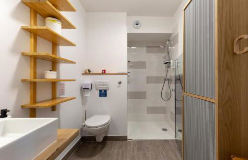 Beau studio Monteux, balcon vue Lac, près de Spirou Provence - Photo 15