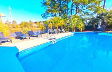 Paradise on Ocean Waterway Huge 5000 sq ft w Private Pool, Boat Dock, Grand Piano, Game Tables, BBQ, 1 acre Yard, Crib, Sleeps 34 - Photo 36