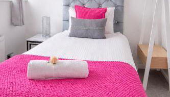 That's Amore House 3 bedroom house with parking walking distance to Sandbach town - Foto 3