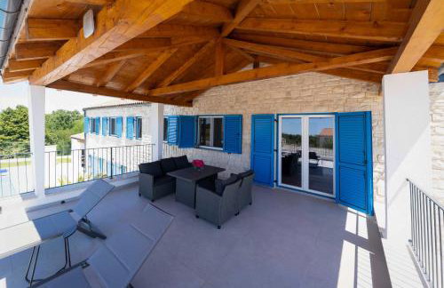 Villa Blue Moon for 9 persons near Porec with 42 m2 heated pool, wellness, kids playground & sea view - Foto 32