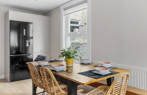 Sleeps 7 Large 4 Bed Town House for Contractors & Families & Friends in Great Central Location - Foto 21