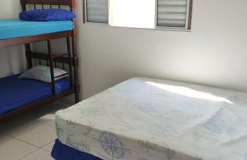 Casa térrea com piscina a 250 metros da praia - Foto 13