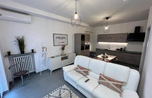 Dalia e Aster apartments - Free Parking in the historic center of Alba - Langhe - Foto 4