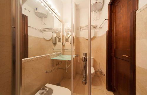 Logia Sevilla - Foto 19