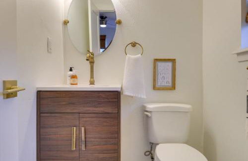 6 Mi to Dtwn Austin Home with Screened Porch and Yard - Foto 16