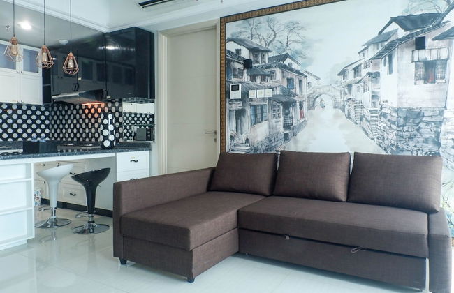 Vibrant Luxurious 1Br Apartment At La Riz Supermall Mansion - Photo 11