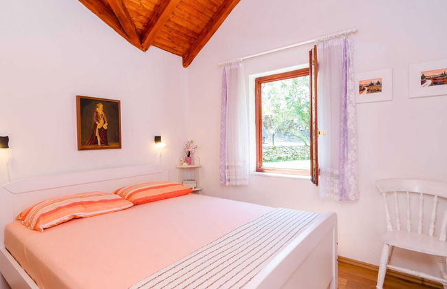 Holiday Home Kamenice - One Bedroom Holiday Home With Terrace - Foto 4