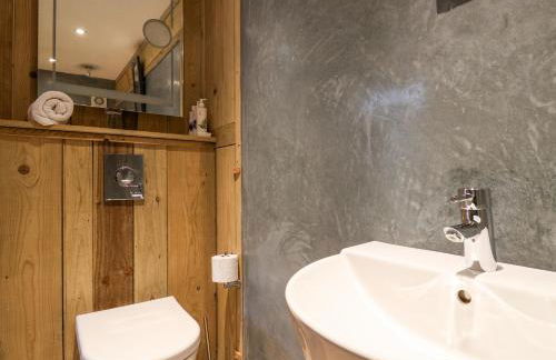 The Stone Barn - Photo 17