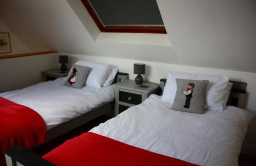 The Lodge - Photo 19