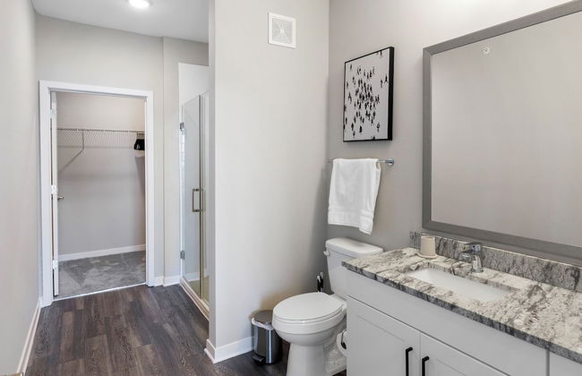 Landing Dry Creek Apartments - Photo 40