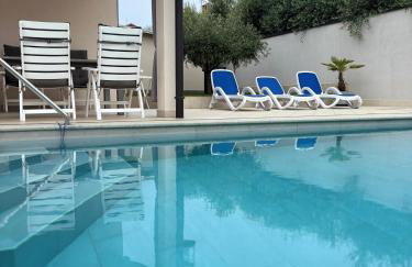 Villa Silver Novigrad with private pool - Photo 5