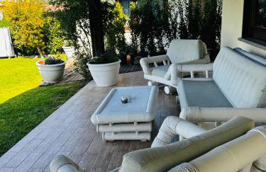 Chanel Garden Relaxation Home - Photo 4